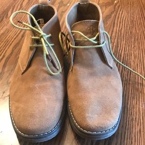 Tan Men’s Chukka Boots